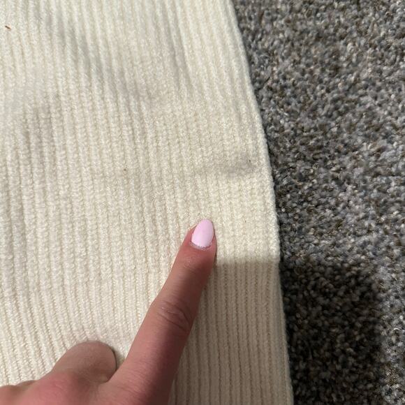 WEEKEND LOS ANGELES Women's Notched Collar Sweater Size S In Cream - Picture 7 of 12